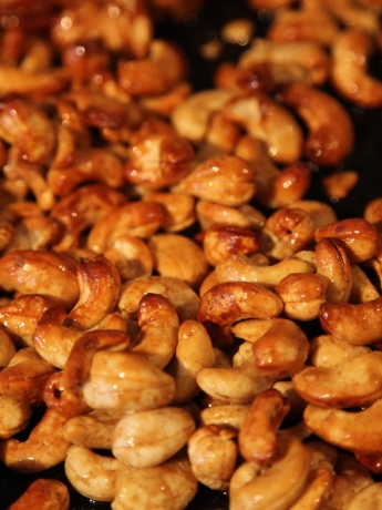 honey roasted cashews